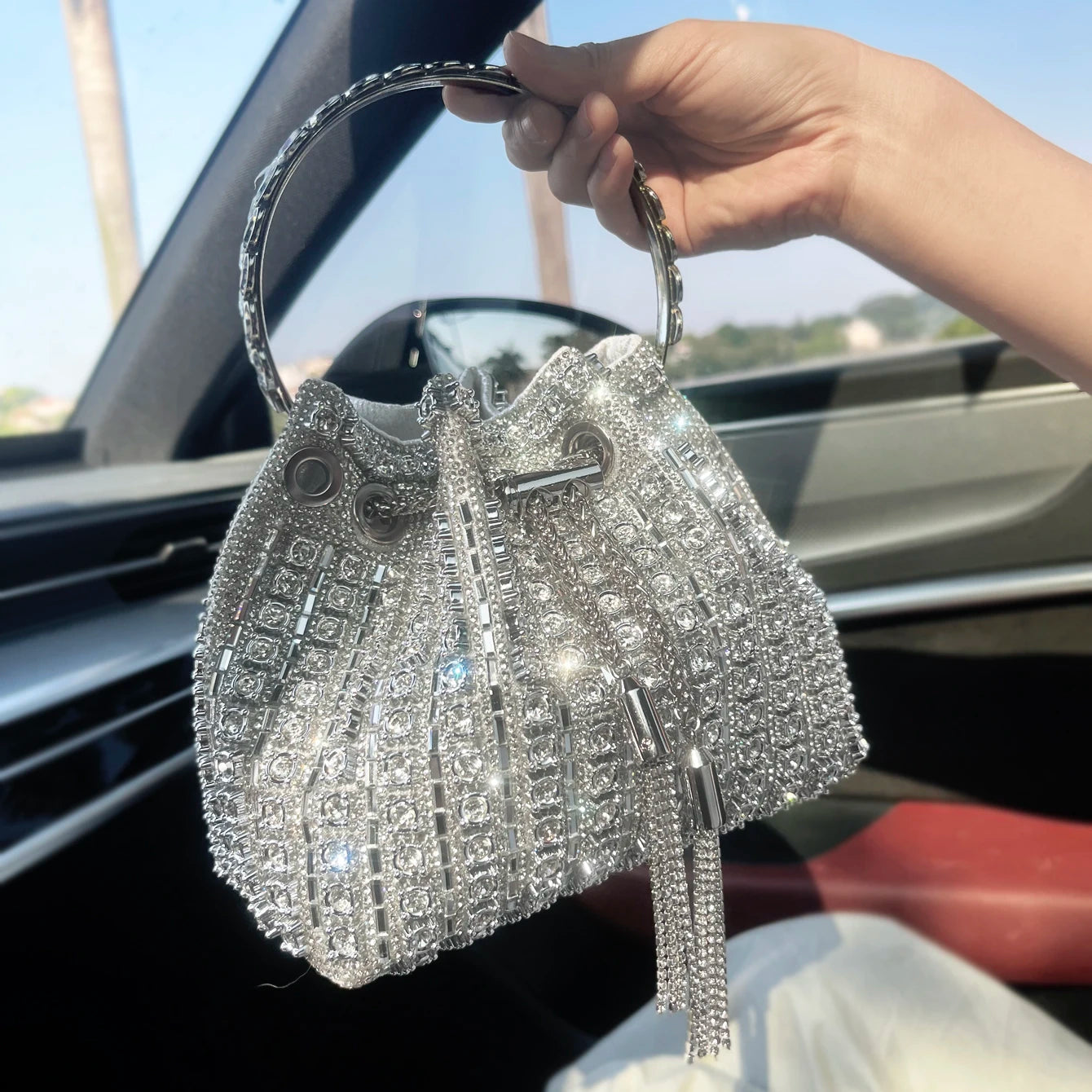Sac femme design luxe - sac seau élégant à bandoulière