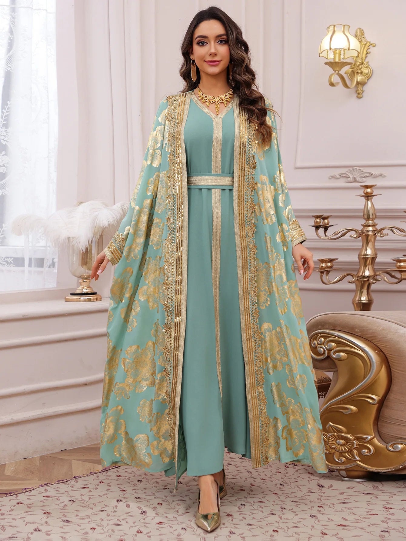 2. Kaftan Luxe Femme – Abaya Longue Brodée Style Oriental